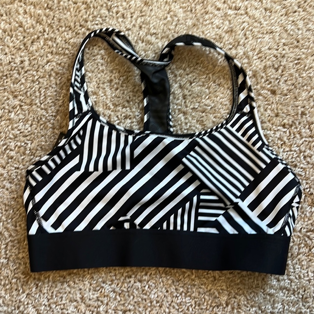 Victoria Sport Racerback Sport Bra